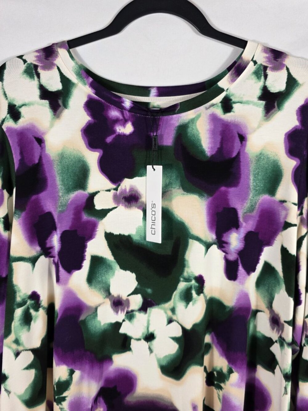 Chico's Size 4 Long Sleeve Touch of Cool Layer Tee Size XXL Purple Floral NEW - Picture 4 of 11
